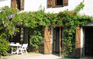 Maison vue de la cour intérieure 