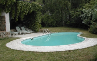 Piscine vue de la maison